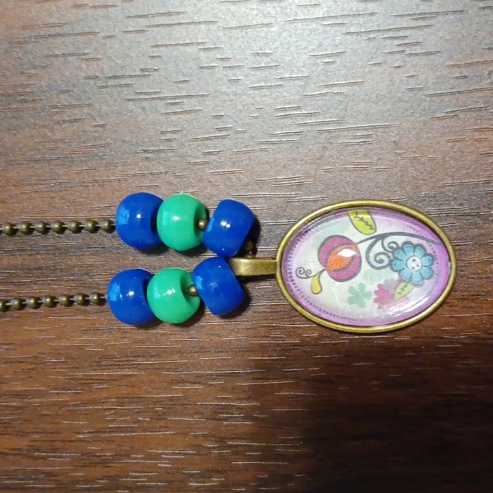 Domed Flowers Pendant & Bead Necklace 3